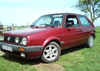 Listwy drzwiowe zewnętrzne Volkswagen Golf II